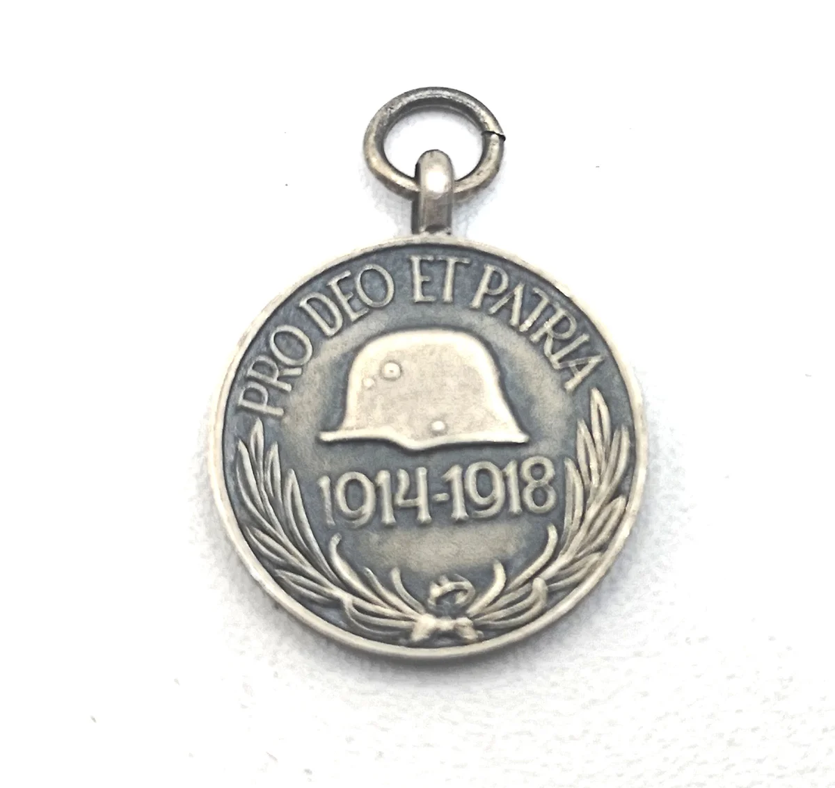 Ungarische Weltkriegs-Erinnerungsmedaille mit Schwertern, Miniatur, 1914-1918