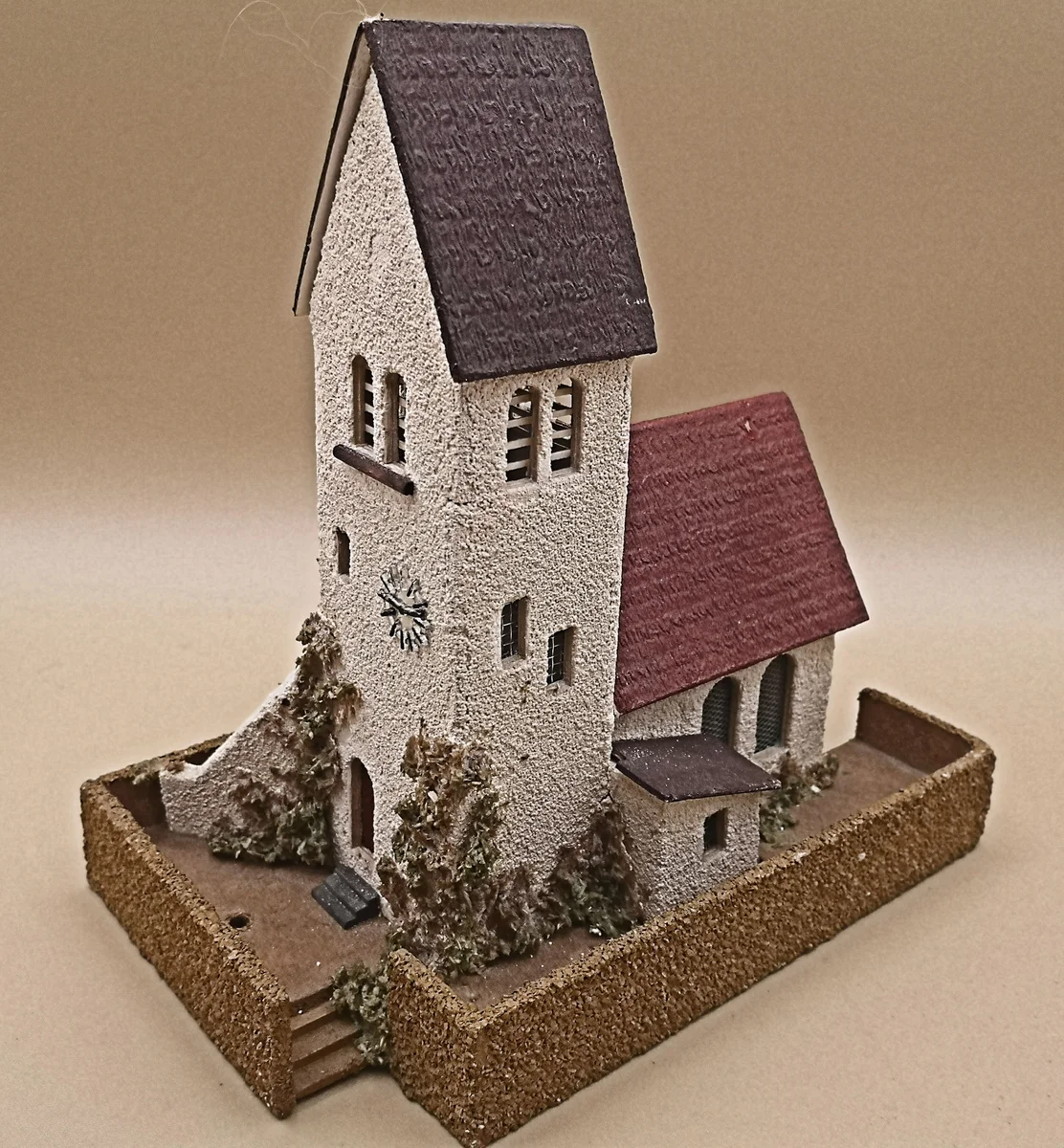 Faller Kirche mit Läutwerk Nr. 237 (1952) – Seltene Modellbau-Kirche aus Naturmaterialien