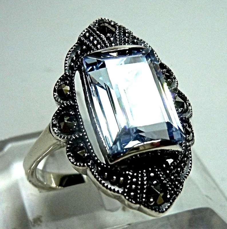 Noblesse Silber Jugendstil Navette Ring mit Aquamarin + Markasiten RG60