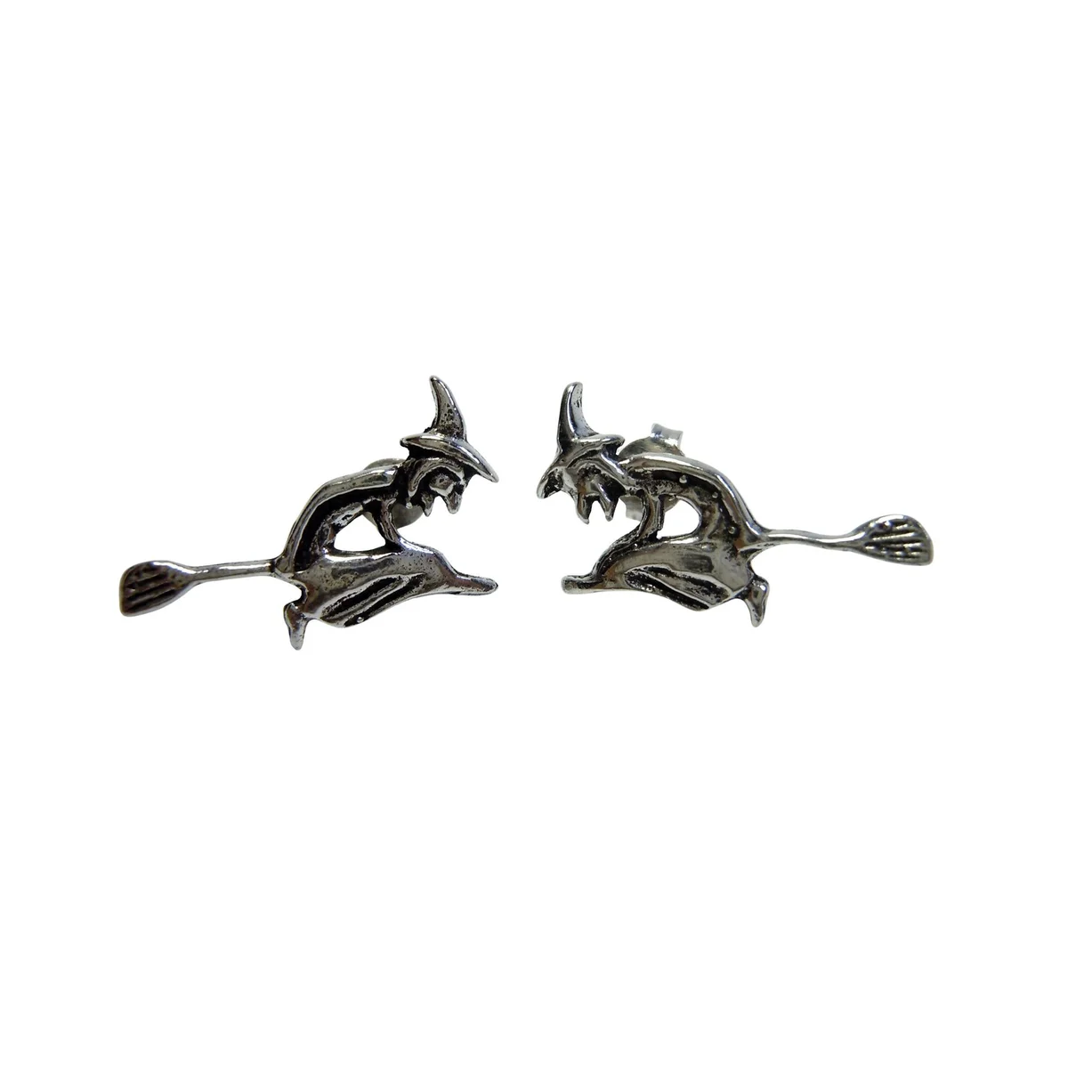 Hexen Ohrringe aus 925 Silber – Hexe auf dem Besen reitend - Ohrstecker mit Butterfly-Verschluss