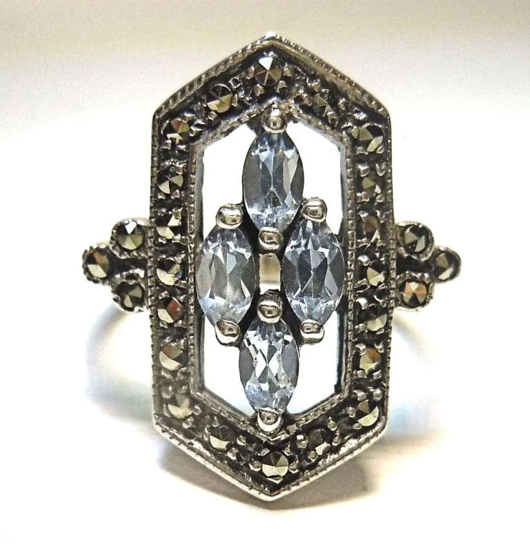 Silber ART DECO Ring mit Aquamarinen und Markasiten RG56
