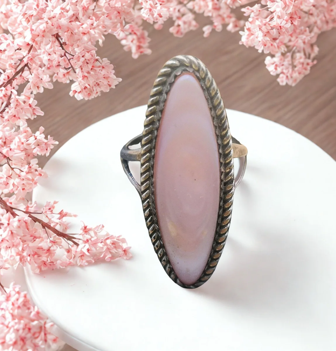 Vintage Navajo Ring Sterlingsilber mit Pink Conch Muschel | Aroy C. Henry